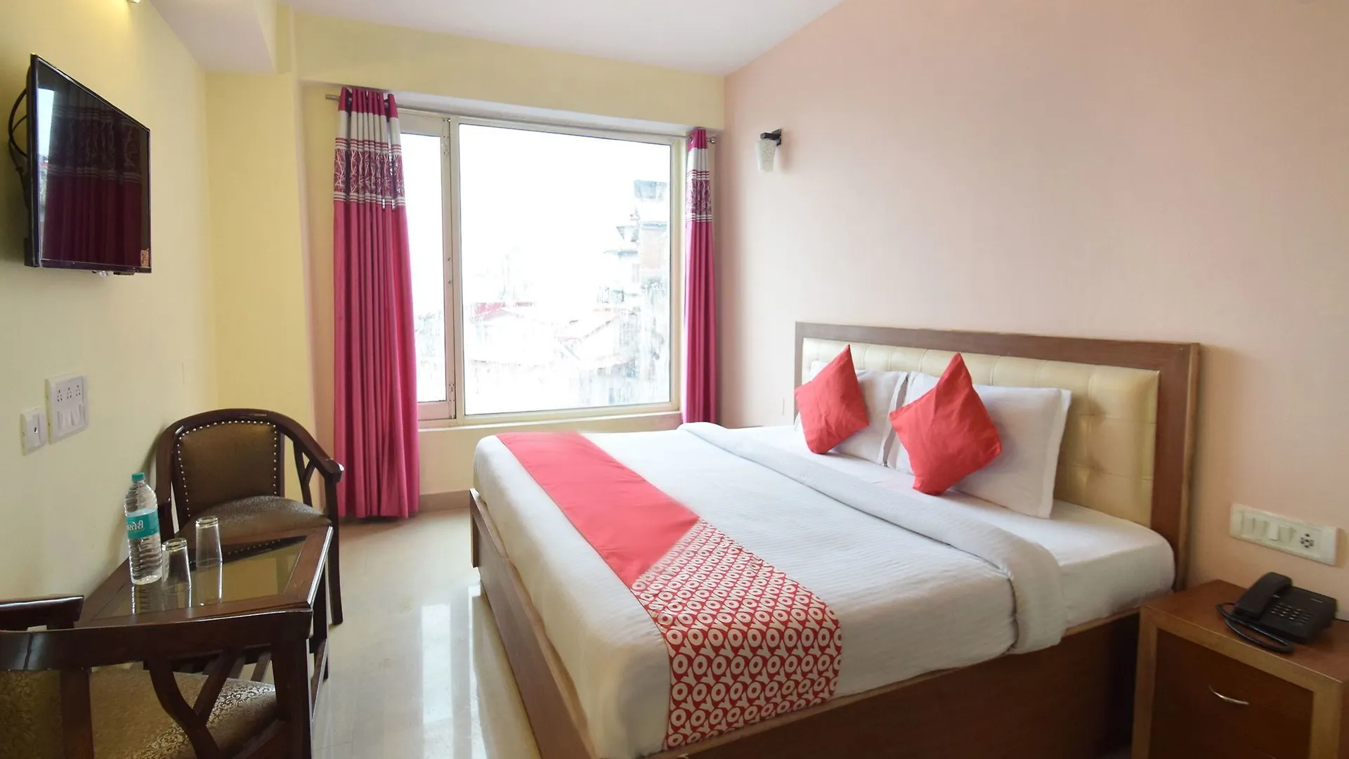 Oyo 8439 Hotel Howard Shimla India