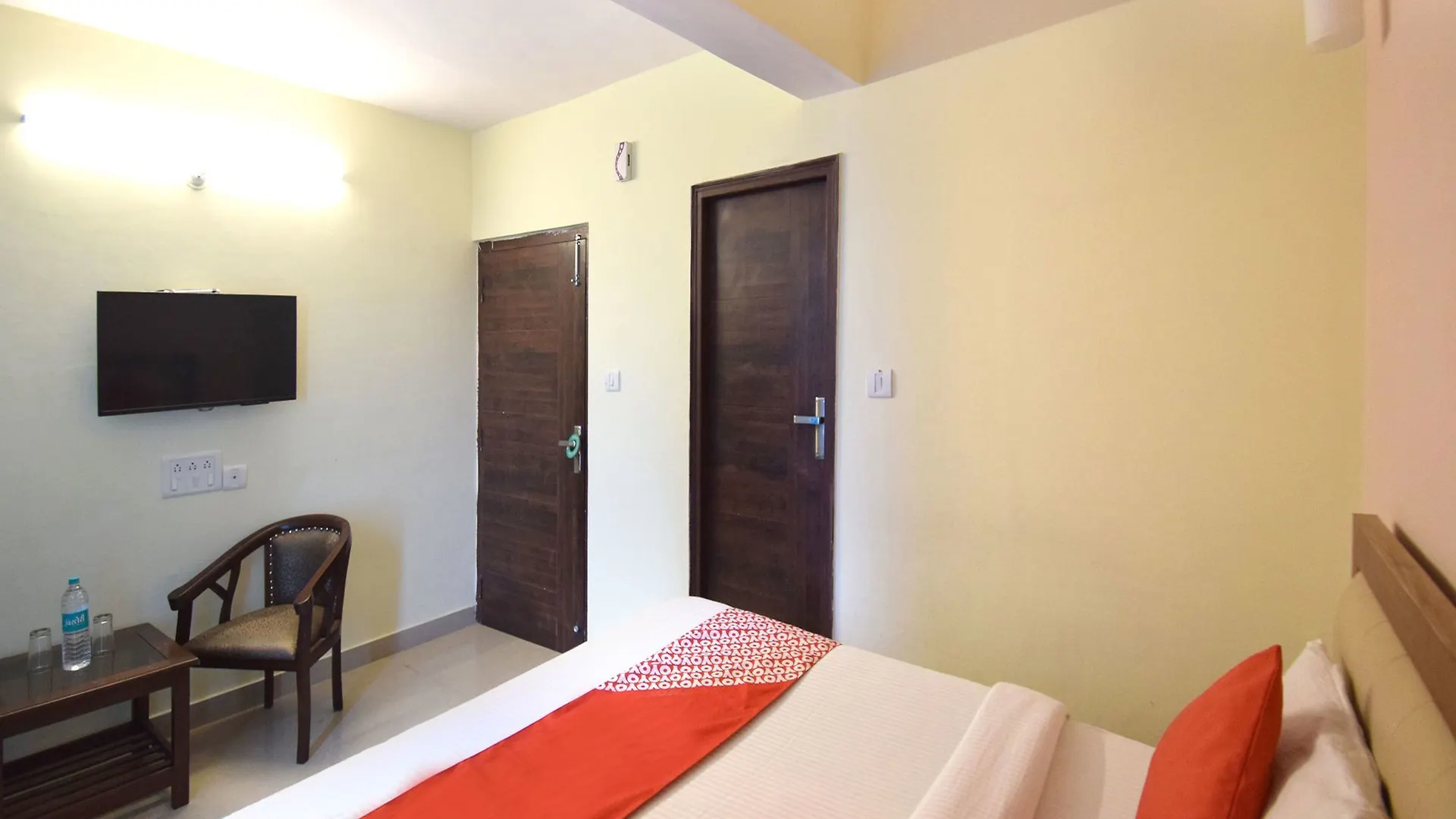Oyo 8439 Hotel Howard Shimla